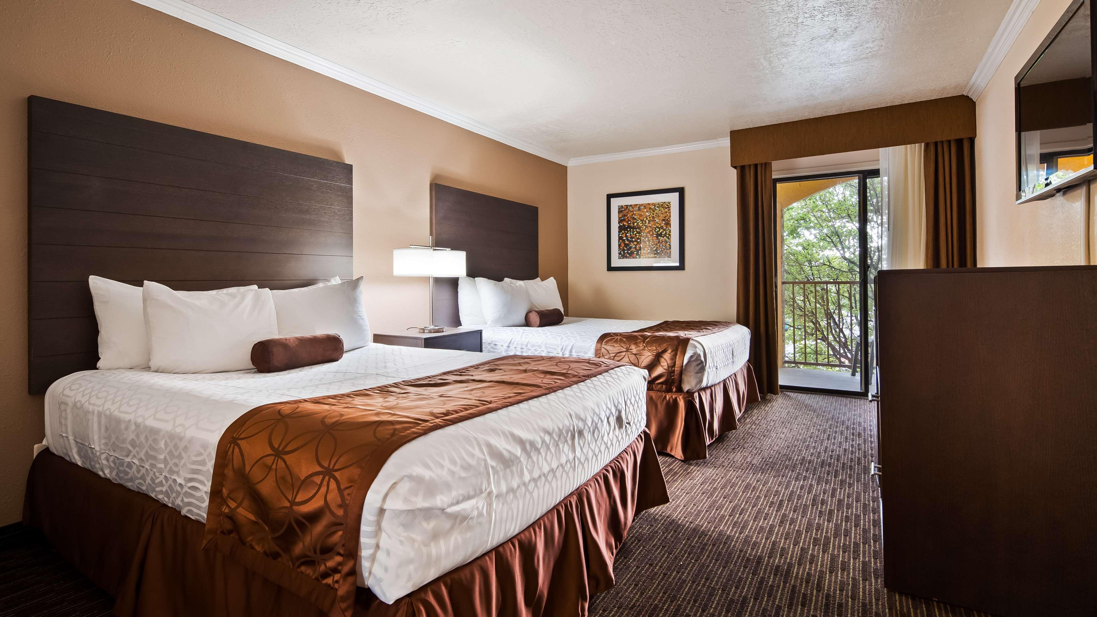 Best Western Airport Albuquerque Innsuites Hotel & Suites מראה חיצוני תמונה