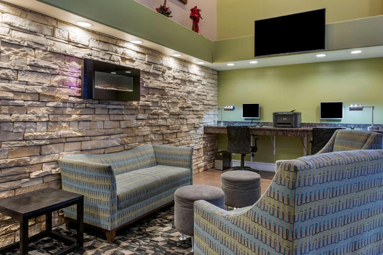 Best Western Airport Albuquerque Innsuites Hotel & Suites מראה חיצוני תמונה