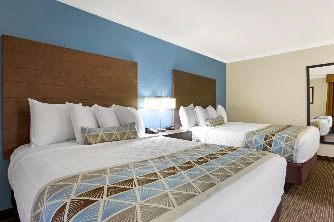 Best Western Airport Albuquerque Innsuites Hotel & Suites מראה חיצוני תמונה