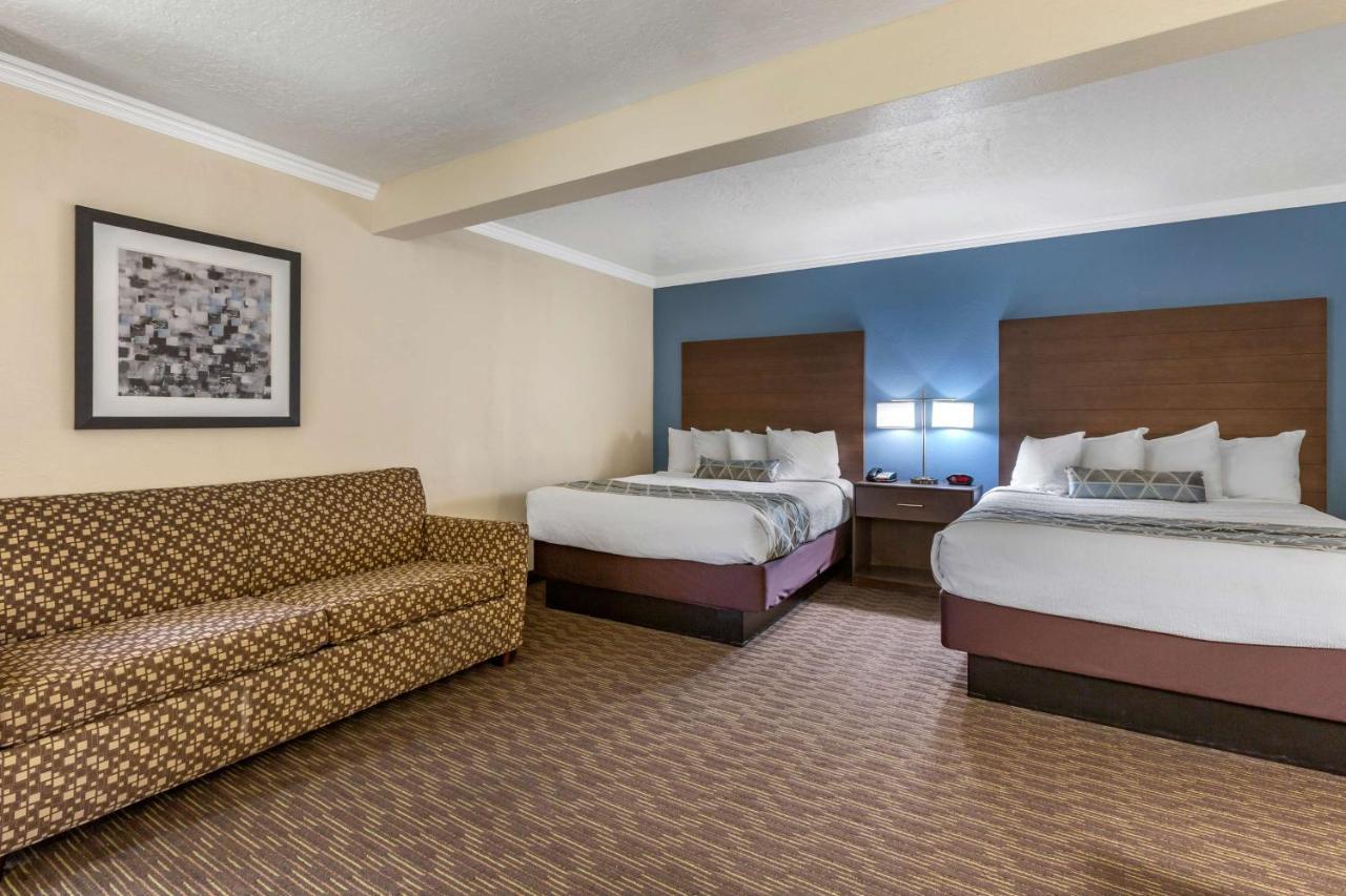 Best Western Airport Albuquerque Innsuites Hotel & Suites מראה חיצוני תמונה