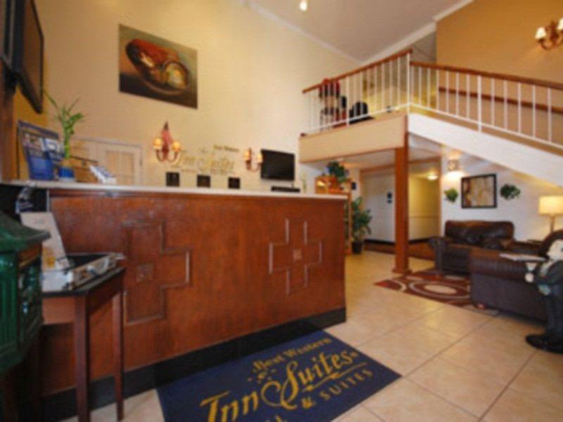 Best Western Airport Albuquerque Innsuites Hotel & Suites מראה חיצוני תמונה