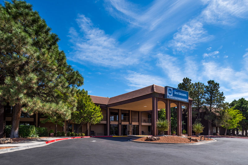 Best Western Airport Albuquerque Innsuites Hotel & Suites מראה חיצוני תמונה