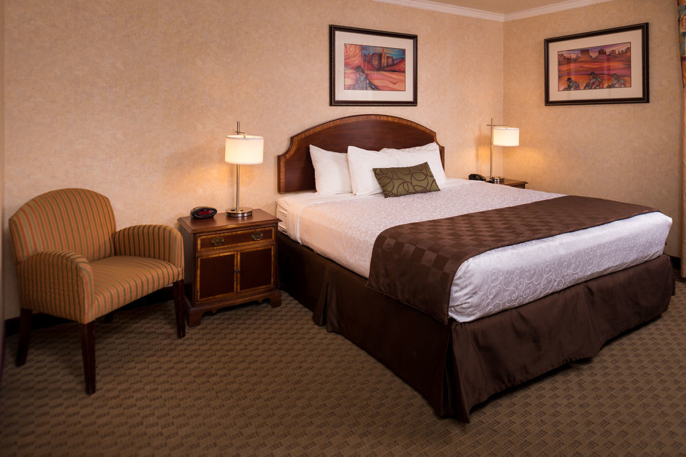 Best Western Airport Albuquerque Innsuites Hotel & Suites מראה חיצוני תמונה