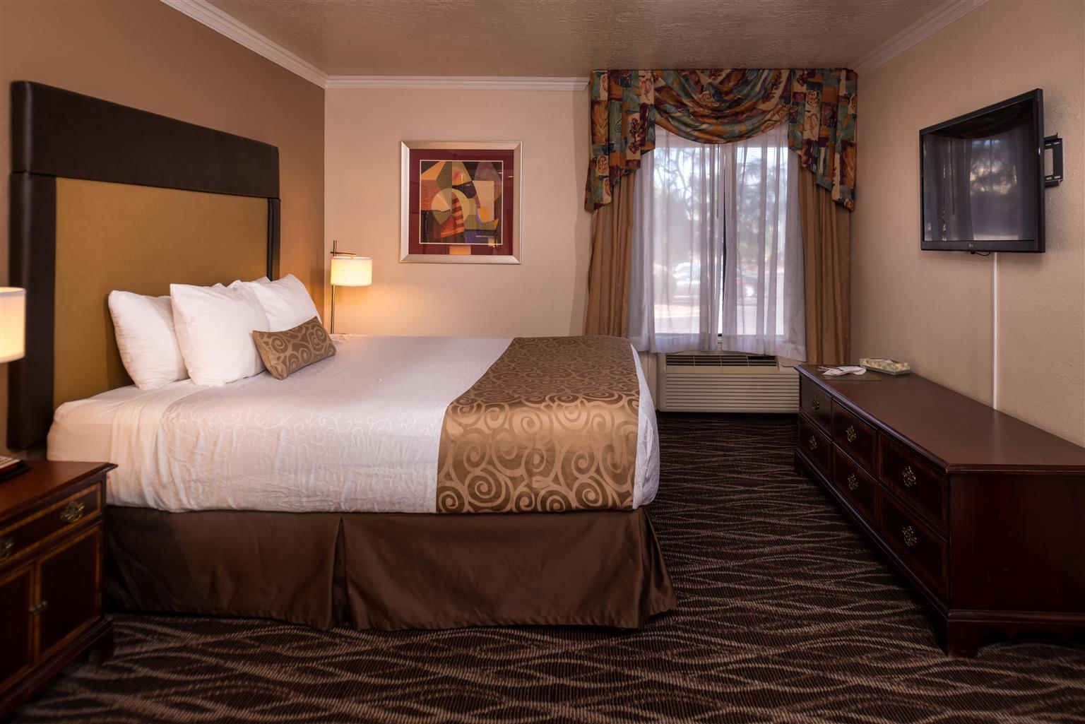 Best Western Airport Albuquerque Innsuites Hotel & Suites מראה חיצוני תמונה